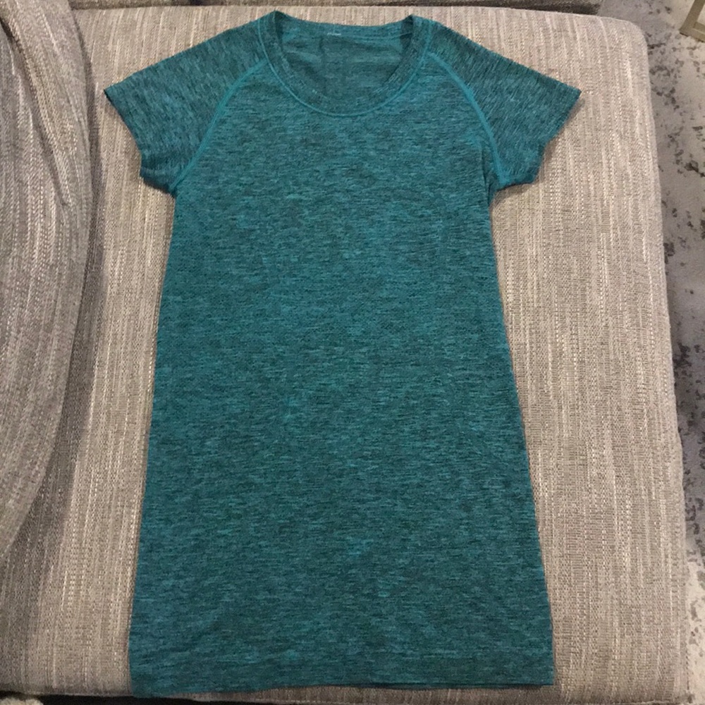 Lululemon Swiftly Tech Short Sleeve Crew